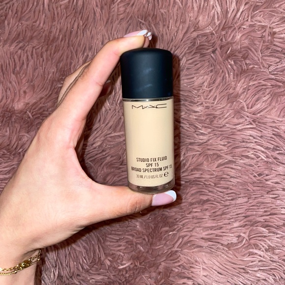 MAC Foundation - Picture 4 of 4